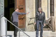 (v.li.): Harald Windisch (Vater Reinhard), Stefan Jürgens (Carl Ribarski).