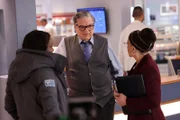 (l-r) Marlyne Barrett als Maggie Lockwood, Oliver Platt als Dr. Daniel Charles, S. Epatha Merkerson als Sharon Goodwin