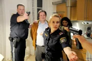 (v.li.): Holger Schober (Roman Mohácsi), Thomas Mraz (Guido Klein), Cornelia Ivancan (Tina Zauner), Claudia Kottal (Leila Mikulov).