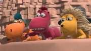 Kokosnuss, Oskar und Matilda legen sich auf die Lauer um Xie Xie vor Chef zu retten.
