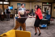 Jayden (Bobby Moynihan), Tommy (Mike Cabellon) und Mikaela (Vella Lovell)
