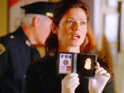 Eine Imbissstube voller Leichen: Jordan Cavanaugh (Jill Hennessy) entdeckt unter den Toten einen FBI-Agenten.