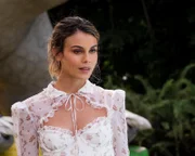 Noa Hamilton (Nathalie Kelley)