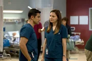 Dr. Cain Diaz (Mark Consuelos) und Dr. Jordan Alexander (Jill Flint)