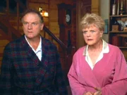 Jessica (Angela Lansbury) ist zu Gast bei Larry Armstrong (Bill Smitrovich), dem Besitzer einer Eisfabrik.