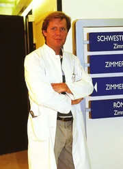 Sigmar Solbach als Dr. Stefan Frank