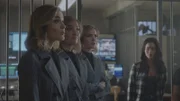Esme/Sophie/Phoebe (Skyler Samuels, l.); Clarice (Jamie Chung, r.)