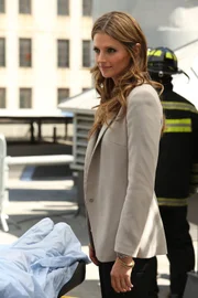 Als Beckett (Stana Katic) einen Job bei der Bundespolizei angeboten bekommen, steht sie vor einer schweren Entscheidung ...