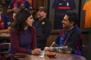 Ariana (Azita Ghanizada, l.); Al (Adhir Kalyan, r.)