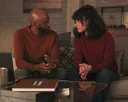 Rome Howard (Romany Malco, l.); Regina Howard (Christina Moses, r.)