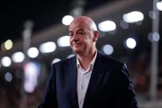Gianni Infantino bei der Formel 1 WM in Katar