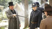 Thomas Brackenreid (Thomas Craig, l.) und George Crabtree (Jonny Harris)