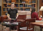 Jim Parsons (Sheldon Cooper), Mayim Bialik (Amy).