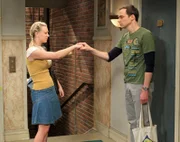 Kaley Cuoco (Penny), Jim Parsons (Sheldon Cooper).