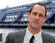 Ein Fingerabdruck, der am Tatort sichergestellt wird, führt Detective Elliot Stabler (Christopher Meloni) auf eine heiße Spur.