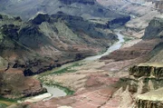 Auf den basaltischen Hochebenen des Grand Canyon in Arizona lebten einst die Hopi, eines der ältesten indigenen Völker Nordamerikas.