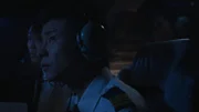 Die Japan Airlines 1628 fliegt auf einer Höhe von 10 000 Metern, als Kapitän Kenju Terauchi plötzlich ungewöhnliche Lichter am Horizont bemerkt. Der Fall löst im November eine Kontroverse aus.