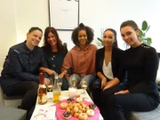 V.l.: Simone, Jeanette, Kalitou, Rosemarie und Elisabeth