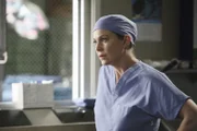Ihr stockt der Atem als sie erfährt was im Krankenhaus los ist: Meredith (Ellen Pompeo) ...