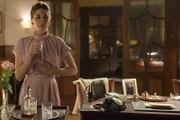 Cristina Otegui (Manuela Velasco)