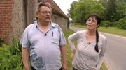 Barbara und ihr Lebensgefährte Koni kehren von Gran Canaria zurück nach Deutschland und kauft sich ein Haus für 12.000 Euro. Das vermeintliche Schnäppchen ist aber völlig marode und ein Leben darin unmöglich. Daher wohnt das Paar in einem Camper vor dem Haus und versucht, wenn Zeit und Geld es zulassen, die Sanierungsarbeiten voranzutreiben.