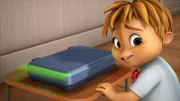 Sieht fast so aus, als würde Theodore den Amor für seine Mitschüler spielen. Doch das kann auch ganz schön nach hinten losgehen.  +++