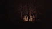 Der göttliche Prinz Ty Emmecca und seine Gefährten veranstalten eine Hoodoo-Zeremonie.