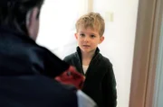 Michael hat vorgeschlagen, dass Finn Reichardt als Pflegekind in die Kleist-Villa kommt.