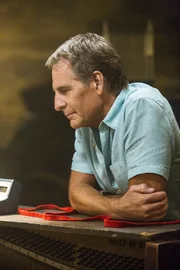 Bei einem Überfall auf einen Militärkonvoi haben es die Diebe auf eine Rakete abgesehen, die für eine Übungsmission bestimmt ist. Pride (Scott Bakula) und sein Team versuchen alles, um den Fall aufzuklären ...