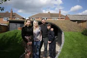 Dai Saunders (2.v.r.) mit seiner Familie.