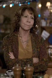 Linda Schwartz (Mindy Sterling)