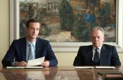 Ministerium für Staatssicherheit: Falk (Jörg Hartmann, l.) gibt im Beisein von Horst Schöning (Jürgen Heinrich, r.) den Befehl zur Aktenvernichtung weiter.
