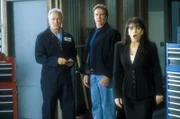 (v.l.n.r.) Lloyd Nichols (James Morrison); Steve Sloan (Barry Van Dyke); Mary Ann Eagin (Marina Sirtis)