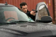 Special Agent Stuart Scola (John Boyd)