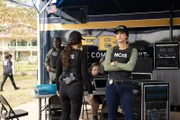 FBI Special Agent Tammy Gregorio (Vanessa Ferlito, l.); Special Agent Hannah Khoury (Necar Zadegan, r.)