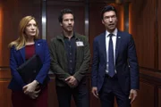 (v.l.n.r.) Grace Barrows (Jennifer Finnigan); Darius Tanz (Santiago Cabrera); Harris Edwards (Ian Anthony Dale)