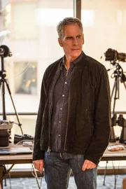 Dwayne Pride (Scott Bakula)