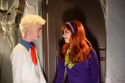 Daniel DiMaggio (Oliver Otto), Nikki Hahn (Gina).