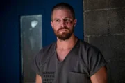 Oliver Queen (Stephen Amell)