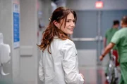 Janet Montgomery (Dr. Lauren Bloom).