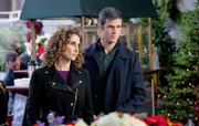 Det. Stella Bonasera (Melina Kanakaredes) und Det. Don Flack (Eddie Cahill) ermitteln in einem ebenso brutalen wie rätselhaften Mordfall.