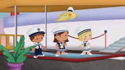 Zoé, Carla, Finn und QuackQuack erleben ein spannendes Abenteuer auf einer Kreuzfahrt.