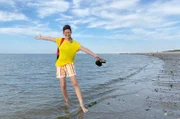 Lange, fast menschenleere Strände findet Moderatorin Anne Willmes auf der winzigen Nachbarinsel Düne, die bis 1792 noch mit Helgoland verbunden war.