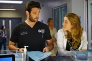 Connor Rhodes (Colin Donnell), Ava Bekker (Norma Kuhling)    +++ Die Verwendung des sendungsbezogenen Materials ist nur mit dem Hinweis und Verlinkung auf RTL+ gestattet. +++