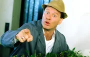 Dieter (Tom Gerhardt)