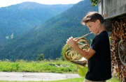 Philipp spielt seit etwa einem Jahr schon das Waldhorn.