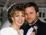Joann Curley verabreichte ihrem Mann Robert über Jahre hinweg Rattengift. Erst die Gerichtsmedizin konnte sie aufgrund einer Autopsie des Mordes überführen.