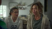 v.li.: Meesha Rai (Inessa Tan), Raquel Newman (Annabelle Stephenson)