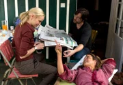 Fast so unbeschwert wie in alten Zeiten: Jo (Jeanette Hain, li.), ihre Freundin Vera (Susanne Wolff) und deren Freund Bruno (Misel Maticevic).