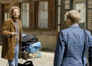 Jannis (Maximilian Scharr) trifft auf seinen obdachlosen Vater.